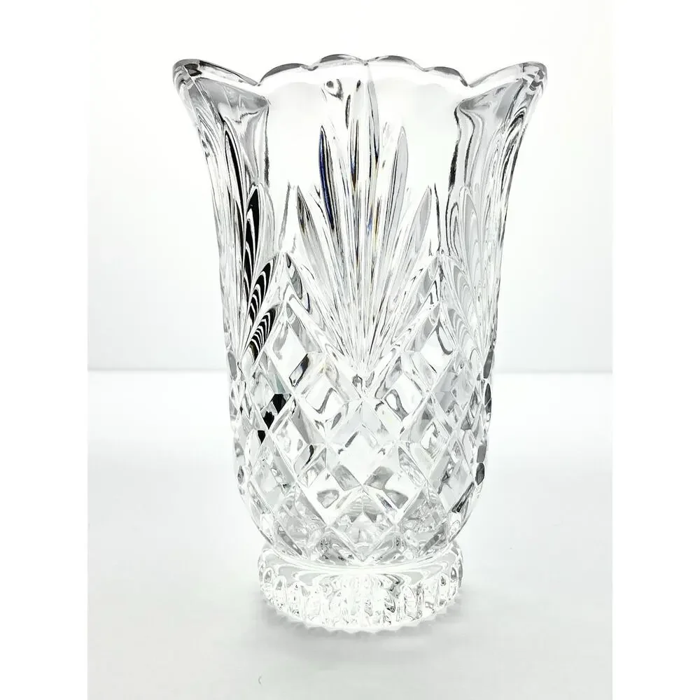 Vintage Tulip Flared Scalloped Footed Crystal Vase 6 3/4” Fan & Cross-Cross Cuts